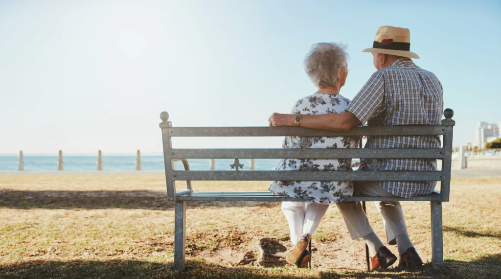 Отдых для пожилых людей: организация отпуска